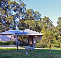 Araluen Park Cottages - Sydneys Hotel