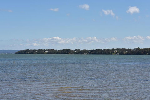 Arlington Beach House - Sydneys Hotel 3