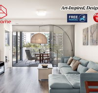 Art-Inspired Designer APT in the vibrant area - Sydneys Hotel