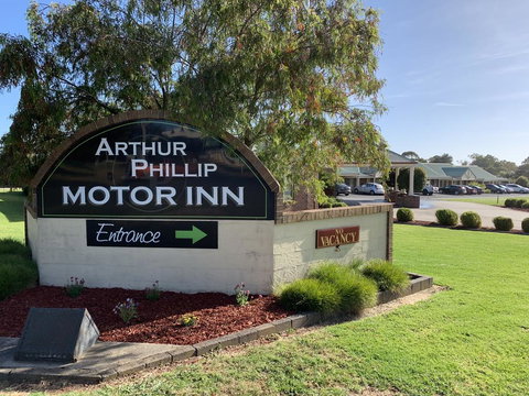 Arthur Phillip Motor Inn - Sydneys Hotel 0