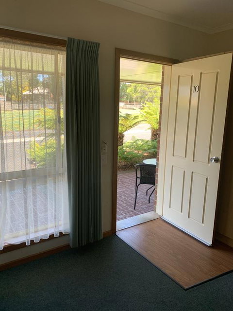 Arthur Phillip Motor Inn - Sydneys Hotel 1