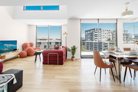 Mascot Spacious Loft Apt Near Train - Sydneys Hotel 1
