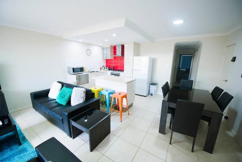 Midland Haven - Midland WA - Sydneys Hotel 0