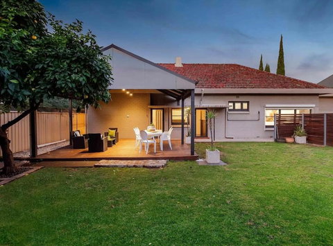 Medindie Home - Close To Adelaide City - Sydneys Hotel 0