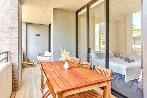 Modern 2 Bedroom Apartment Darling Harbour - Sydneys Hotel 1