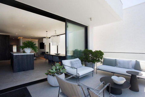 Modern Beachside Haven, Malabar Isyd - Sydneys Hotel 3