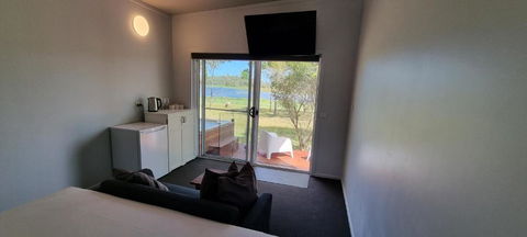 Narangba Motel (formerly Brisbane North B&B And Winery) - Sydneys Hotel 2