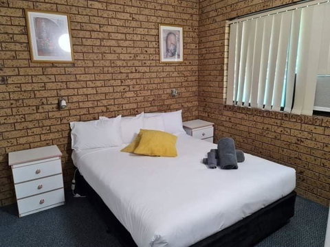 Motel Wellington Wodonga - Sydneys Hotel 1