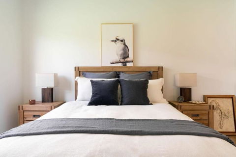 New Designer Built Boutique Holiday Home Heathwood - Sydneys Hotel 3