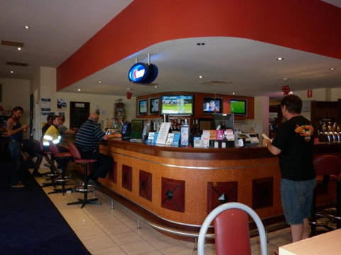New Whyalla Hotel - Sydneys Hotel 3