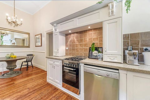 Newty Willows - Art Deco Double Bay Designer Apt - Sydneys Hotel 3