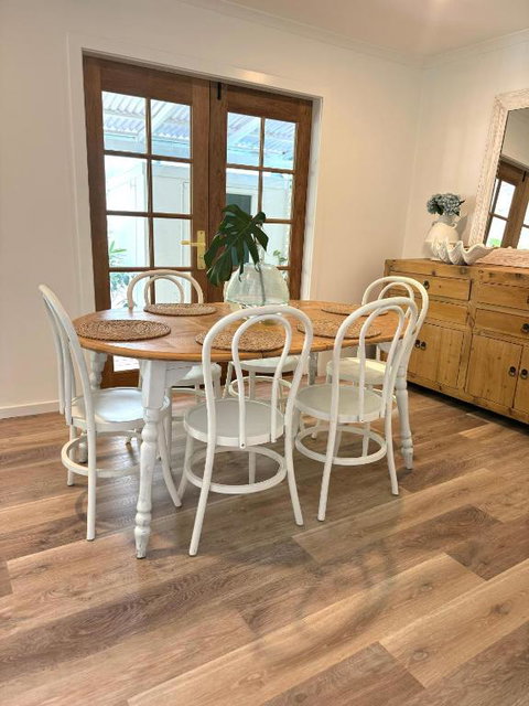 Noraville Hamptons Style Beach House - Sydneys Hotel 1