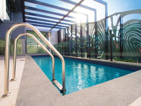 Oaks Gladstone Grand Hotel - Sydneys Hotel 1
