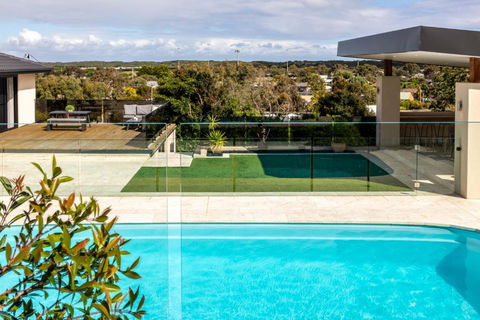 OASIS ON SUNSET - Tranquility Close To The Ocean - Sydneys Hotel 0