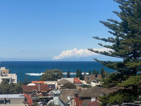 Ocean View - Sydneys Hotel 2
