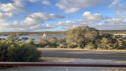 Off The Net - New Listing - Esplanade Property With Views Of The Channel - Sydneys Hotel 0