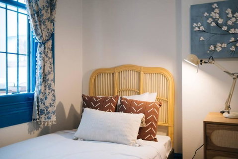 OnceUp A BlueMoon Terrace Nr CBD - Sydneys Hotel 3