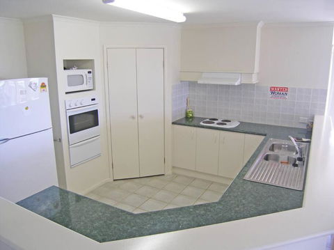 ORSO1O - Water View House - Sydneys Hotel 2