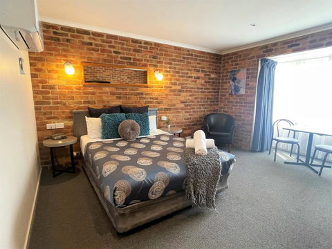 Paddlewheel Motel - Sydneys Hotel 1