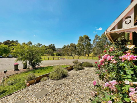 Parkside House By GoodLive - Sydneys Hotel 0