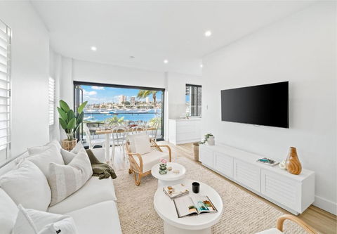 Peach At Palm View Collective - Sydneys Hotel 0