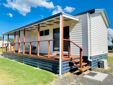 Pelican Rest Tourist Park - Sydneys Hotel 2