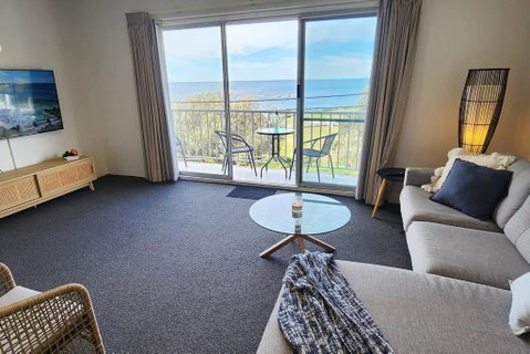 Penthouse Apartment Ocean Views - Sydneys Hotel 1