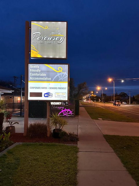 Pevensey Motor Lodge - Sydneys Hotel 0