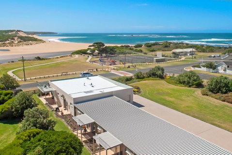 Peterborough House - Sydneys Hotel 0