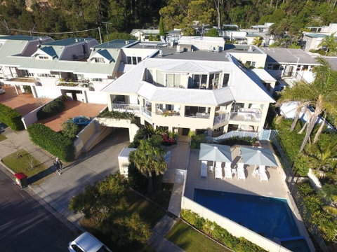 Poolside At Iluka Resort Apartments - Sydneys Hotel 3