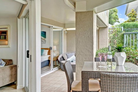 Poolside At Iluka Resort Apartments - Sydneys Hotel 1