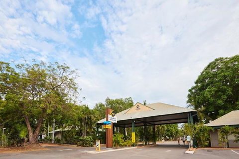 RAC Cable Beach Holiday Park - Sydneys Hotel 1