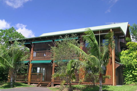 Atherton Blue Gum B&B - Sydneys Hotel 0