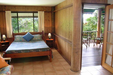 Atherton Blue Gum B&B - Sydneys Hotel 1