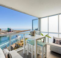 Azure Bliss Family escape opposite beach with heated pool access - Sydneys Hotel