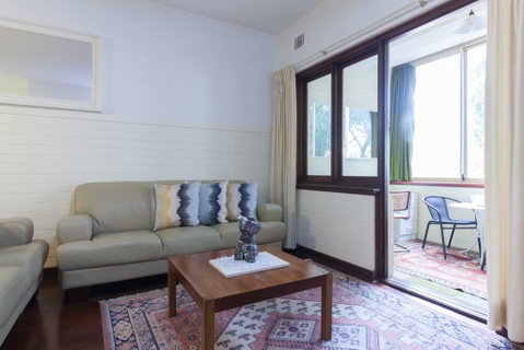 B2 Broadway Abode Close To Swan River, UWA & Hospitals - Sydneys Hotel 2