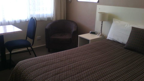 Bairnsdale Main Motel - Sydneys Hotel 1