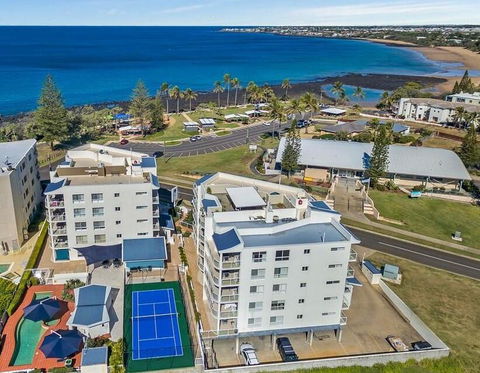 Bargara Blue Resort - Sydneys Hotel 2