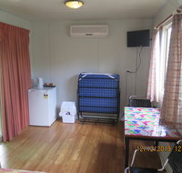 Batchelor Holiday Park - Sydneys Hotel