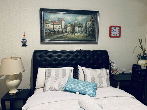 Bawlyn Room - Sydneys Hotel 1