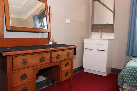 Bayview Hotel - Batemans Bay - Sydneys Hotel 1