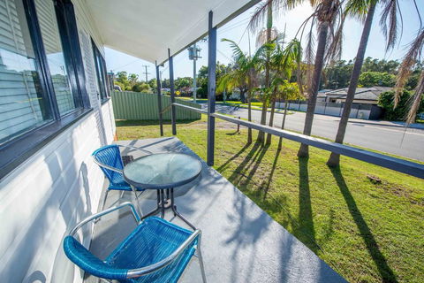 Beach House On James Patterson - Sydneys Hotel 0