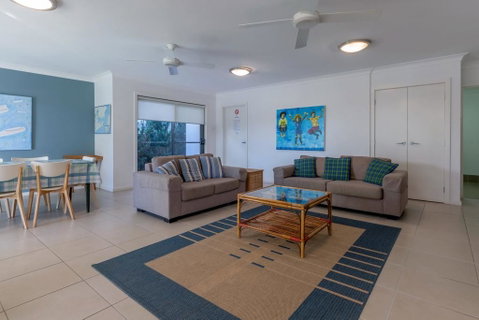 Beach House, Pacific Road, 1/20 - Sydneys Hotel 3