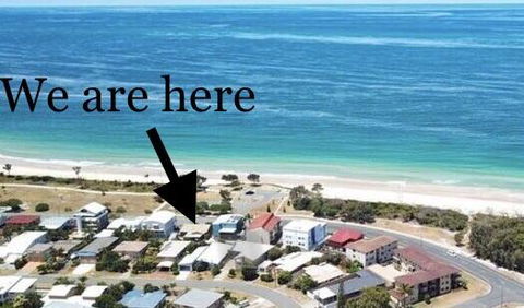 Beachfront At Bribie - Sydneys Hotel 1