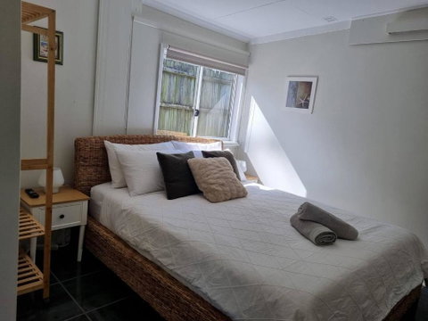 Redcliffe Homestay - Sydneys Hotel 1