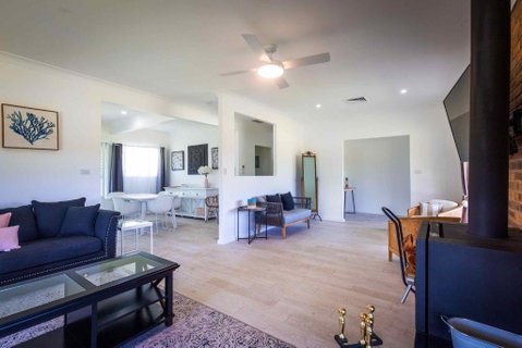 Redims Hill Cottage - Sydneys Hotel 3