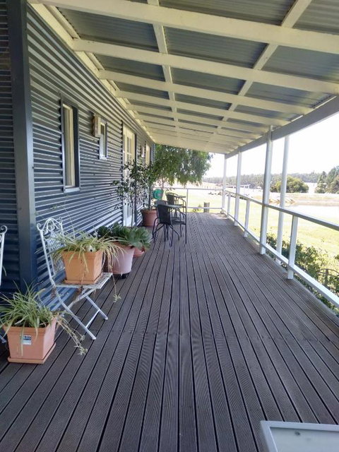 Redtail Ridge Cottages - Sydneys Hotel 3