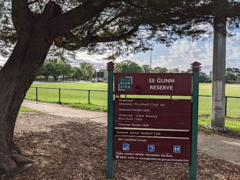 Renovated Bright Modern Retreat - Sydneys Hotel 2