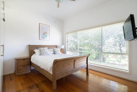 Rosebud Reset - A Beachside Group Getaway - Sydneys Hotel 2