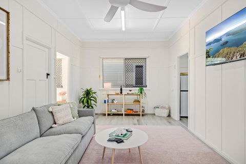 Sage Cottage! CBD Perfection! - Sydneys Hotel 0